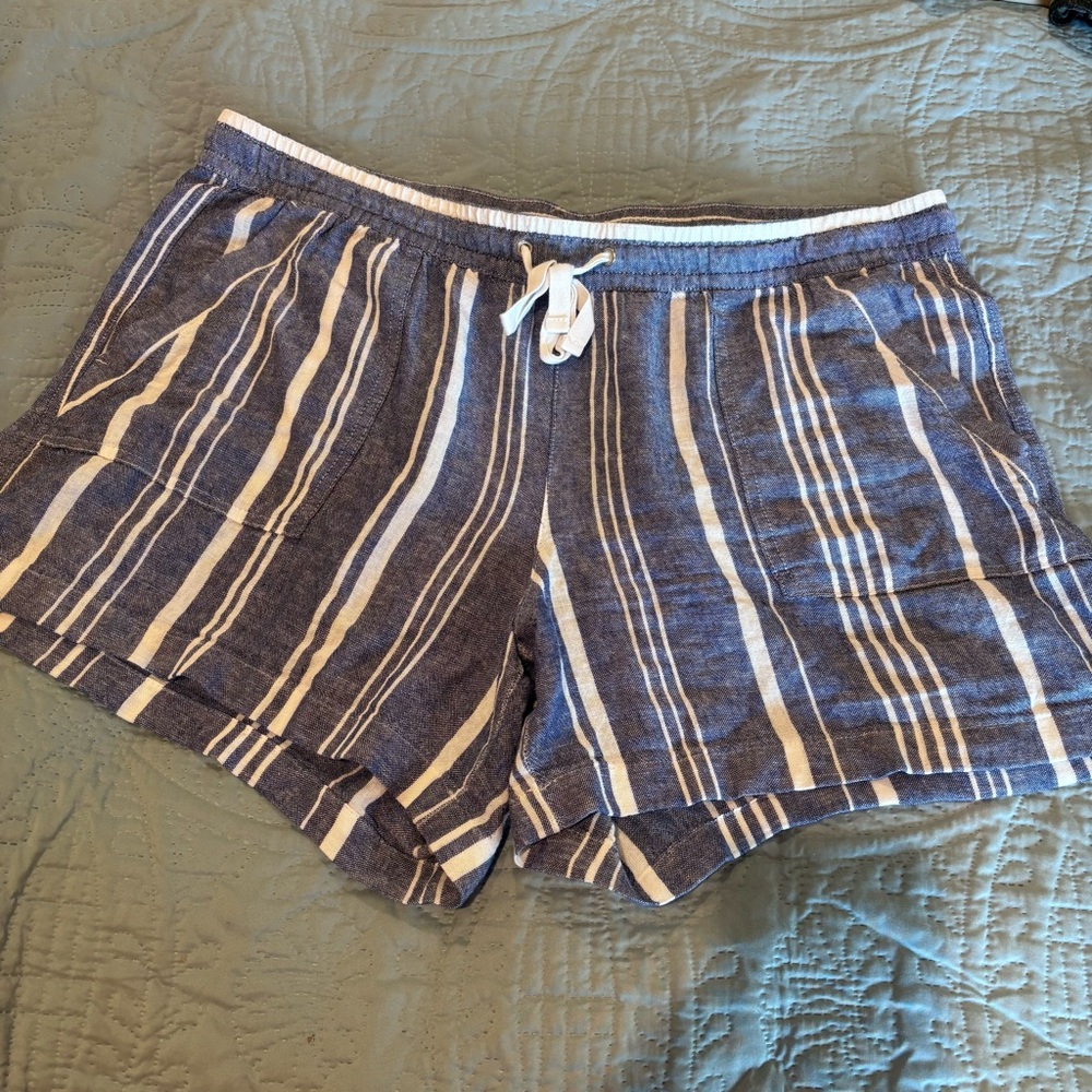 Nautica Blue and White Striped‎ Linen Blend Athletic Shorts